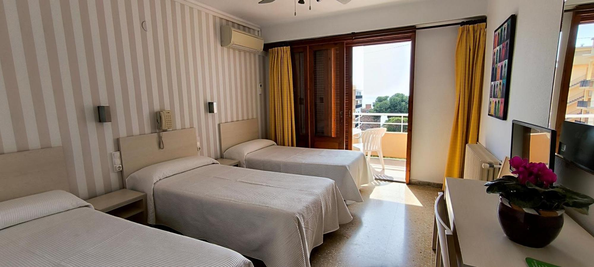 Hotel Tramontana Беникасим Экстерьер фото